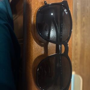 Ray-Ban Black Sunglasses
